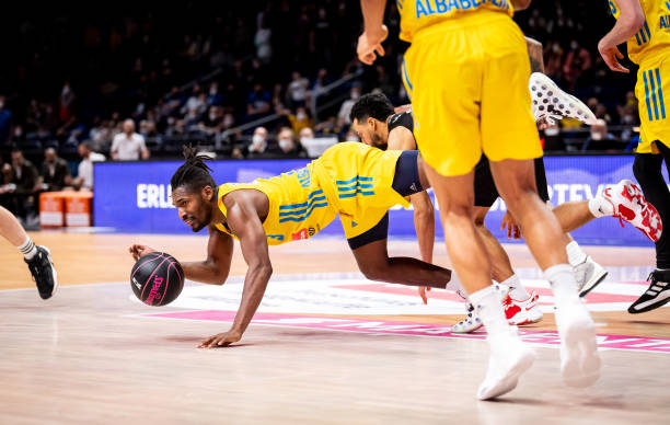 他收到了其 他收到了其