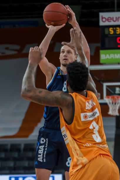 这种职业态 这种职业态