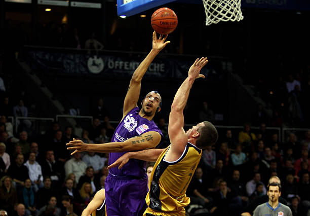 选手之间展 选手之间展