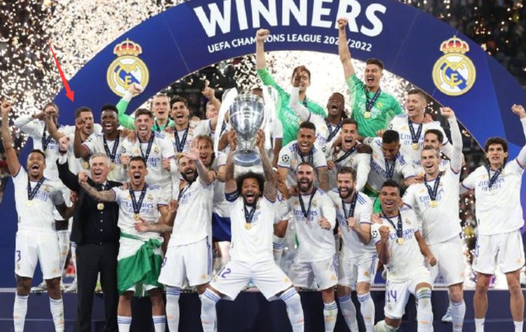 杨瀚森与克 杨瀚森与克