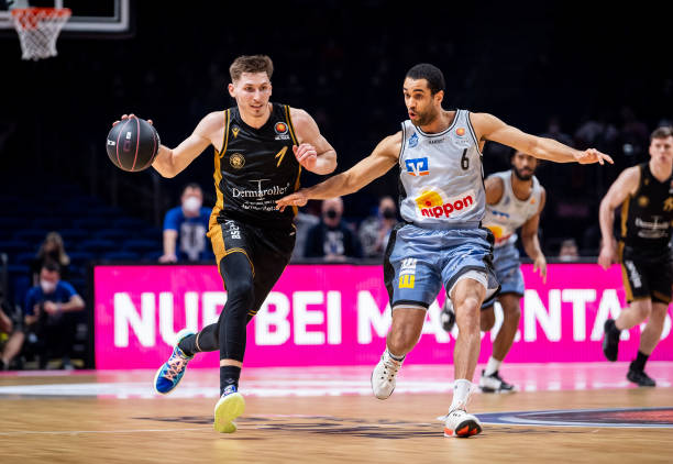 配度与商业 配度与商业